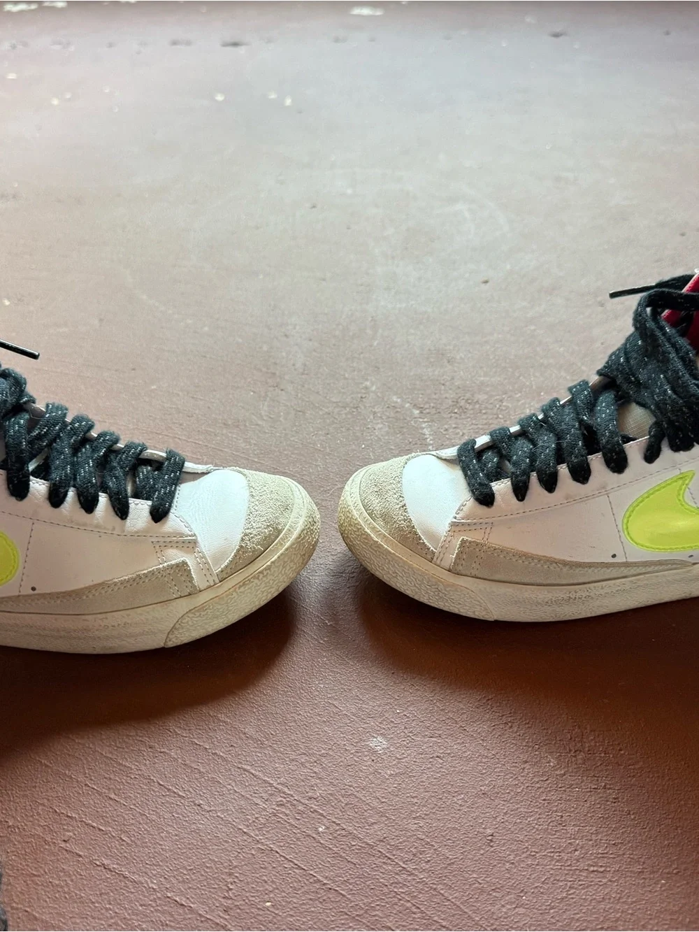 Nike White High-Top Sneakers with Neon Green Swoosh and Pink Lining